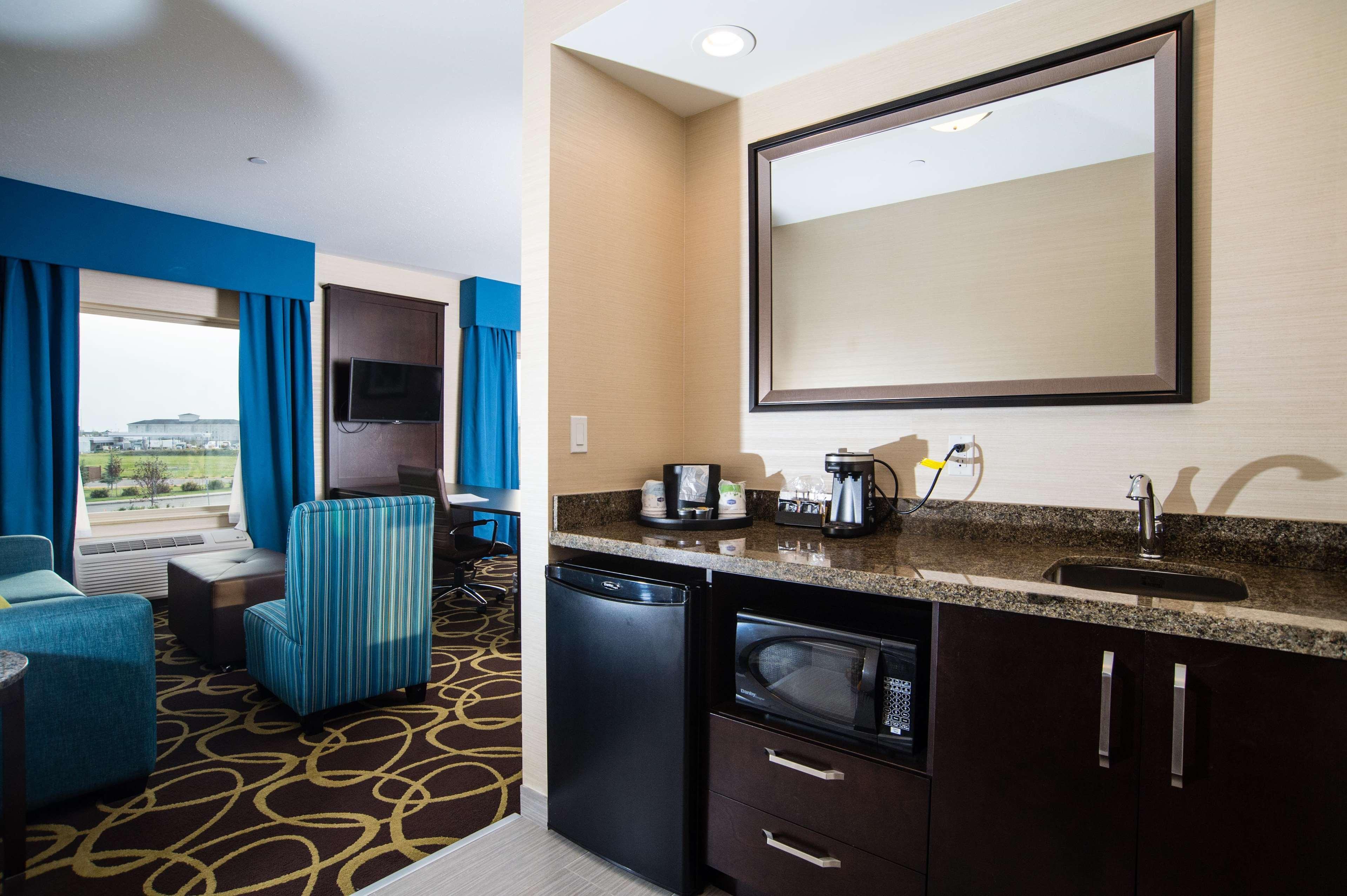 Hampton Inn & Suites East Gate Regina Dış mekan fotoğraf