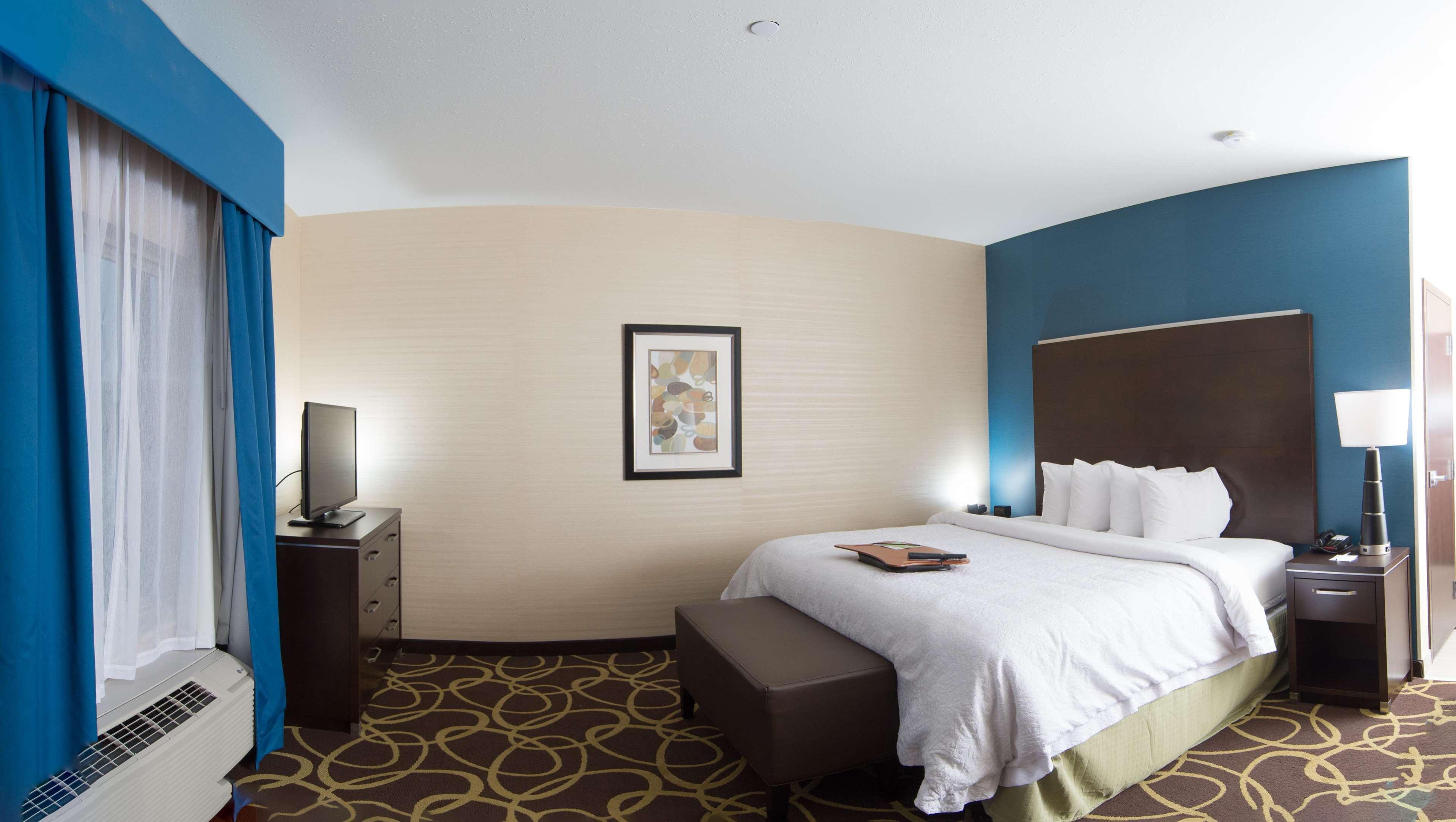 Hampton Inn & Suites East Gate Regina Dış mekan fotoğraf