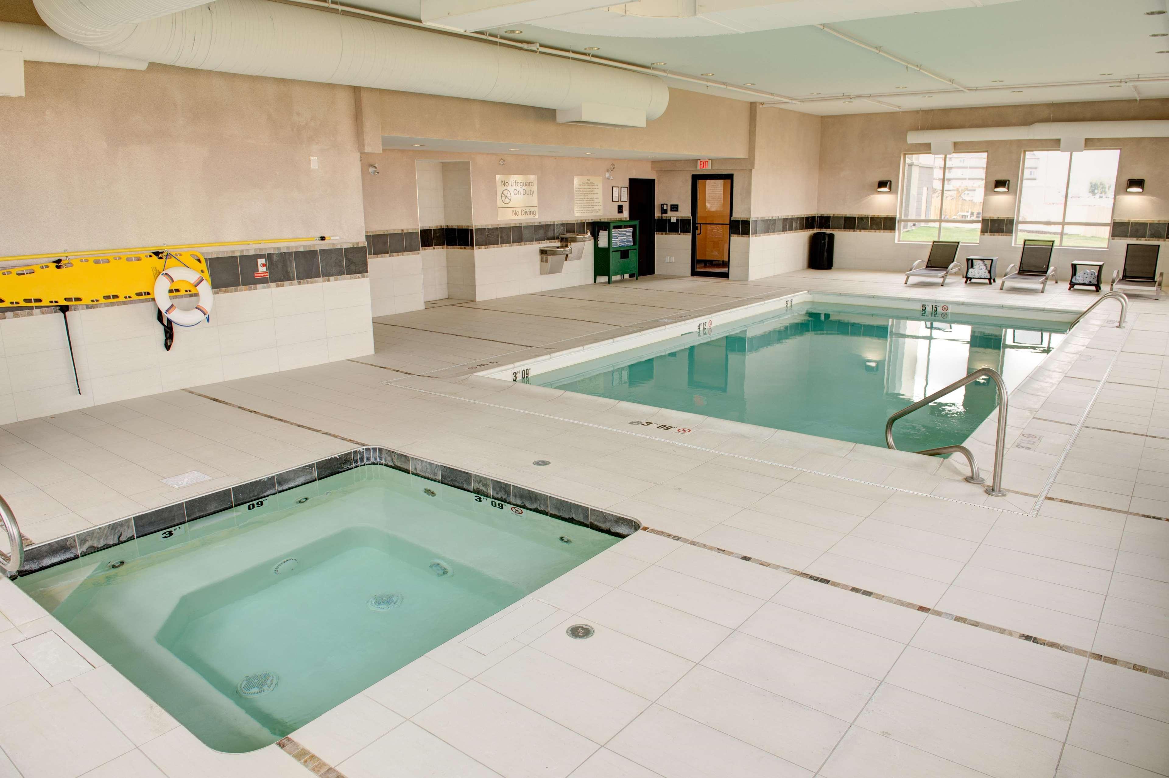 Hampton Inn & Suites East Gate Regina Dış mekan fotoğraf